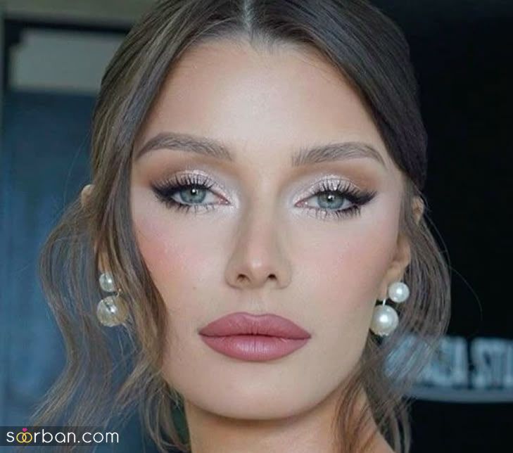 میکاپ لب ترند | ترندهای میکاپ ۲۰۲۵ از آرایش لب تیره تا روشن