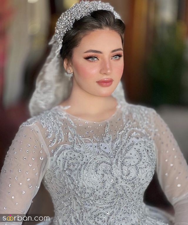 مدل عروس عربی ۲۰۲۵ ؛ ترند های برتر میکاپ و مدل لباس عروس عربی! (از آرایش لبنانی تا لباس‌های افسانه‌ای و شاهانه)
