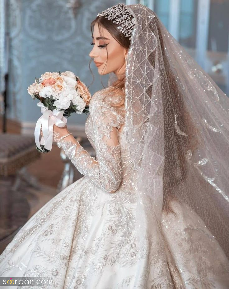 مدل عروس عربی ۲۰۲۵ ؛ ترند های برتر میکاپ و مدل لباس عروس عربی! (از آرایش لبنانی تا لباس‌های افسانه‌ای و شاهانه)