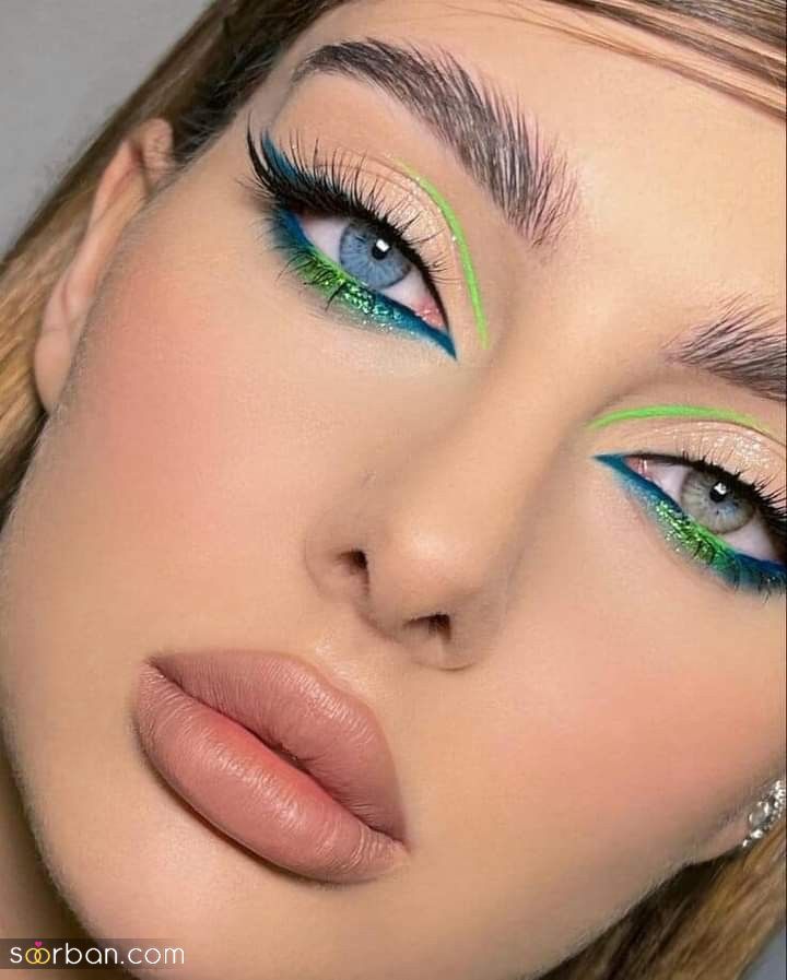 ترند میکاپ خط چشم ۲۰۲۵ | ترندهای میکاپ ۲۰۲۵ از آرایش چشم گربه ای تا خط چشم رنگی