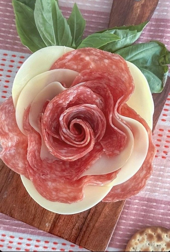 چیدمان ژامبون | ایده های ساده خلاقانه و شیک برای تزیین و چیدمان ژامبون
