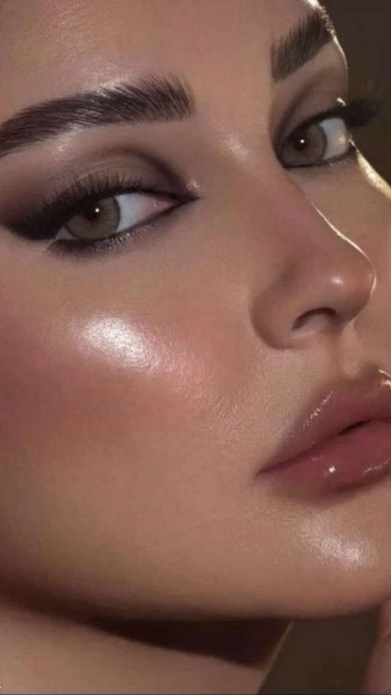 آرایش با لنز | 20 ایده آرایش با لنز طوسی و آبی و سبز برای عروسی و دورهمی های خودمانی