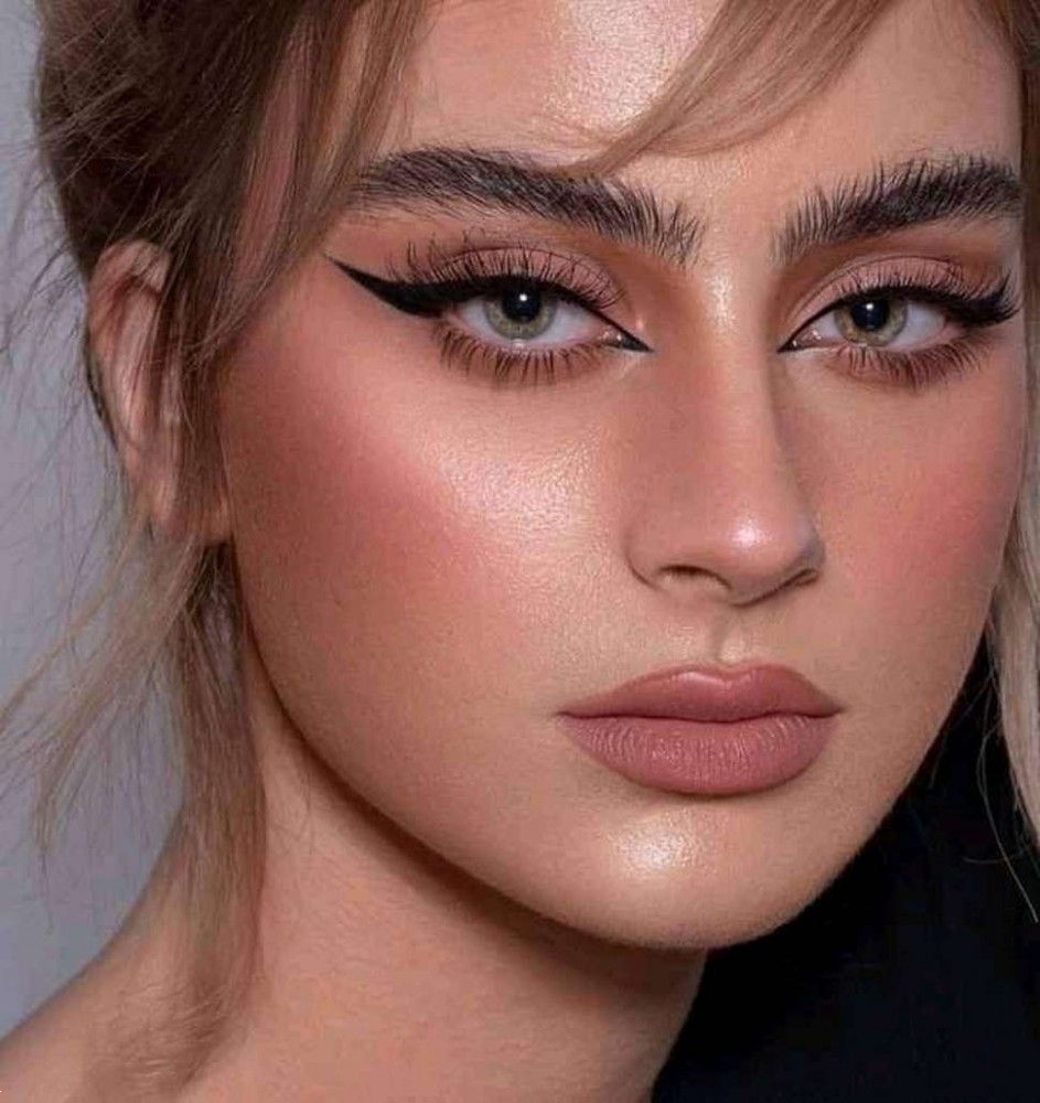 آرایش با لنز | 20 ایده آرایش با لنز طوسی و آبی و سبز برای عروسی و دورهمی های خودمانی