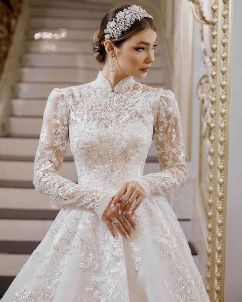 مدل لباس عروس یقه هفتی | 20 لباس عروس مدل یقه هفت با دامن ماهی و پرنسسی با استین و کاملا پوشیده
