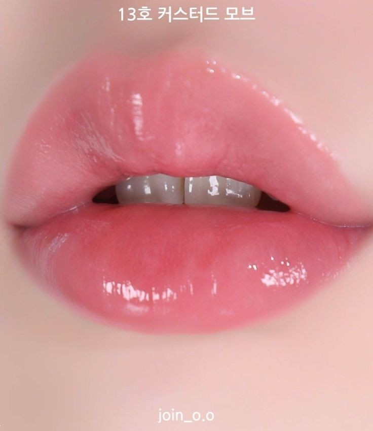 مدل ژل لب کره ای | مقایسه مدل های ژل لب کره‌ ای شیک و ترند ۲۰۲۵ + نکات طلایی و بهترین برند فیلر لب کره ای!