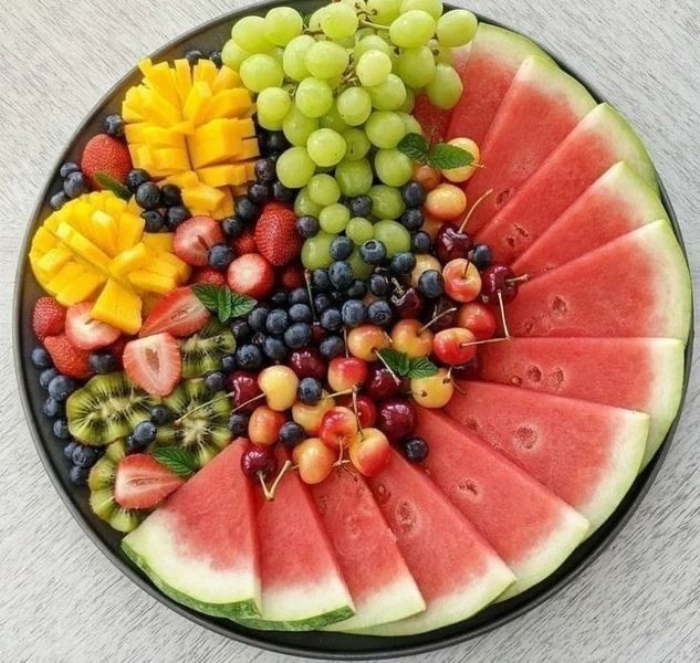 چیدمان ظرف میوه | بهترین ایده های ساده خلاقانه و جذاب چیدمان ظرف میوه برای پاگشای عروس