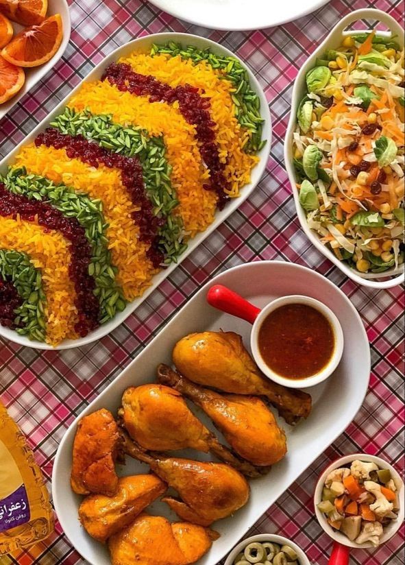 چیدمان زرشک پلو با مرغ | جذاب ترین ایده های خلاقانه و ساده چیدمان زرشک پلو با مرغ مخصوص عروس هایی که میخوان هنرشونو به رخ مادر شوهر بکشن!