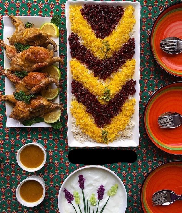 چیدمان زرشک پلو با مرغ | جذاب ترین ایده های خلاقانه و ساده چیدمان زرشک پلو با مرغ مخصوص عروس هایی که میخوان هنرشونو به رخ مادر شوهر بکشن!