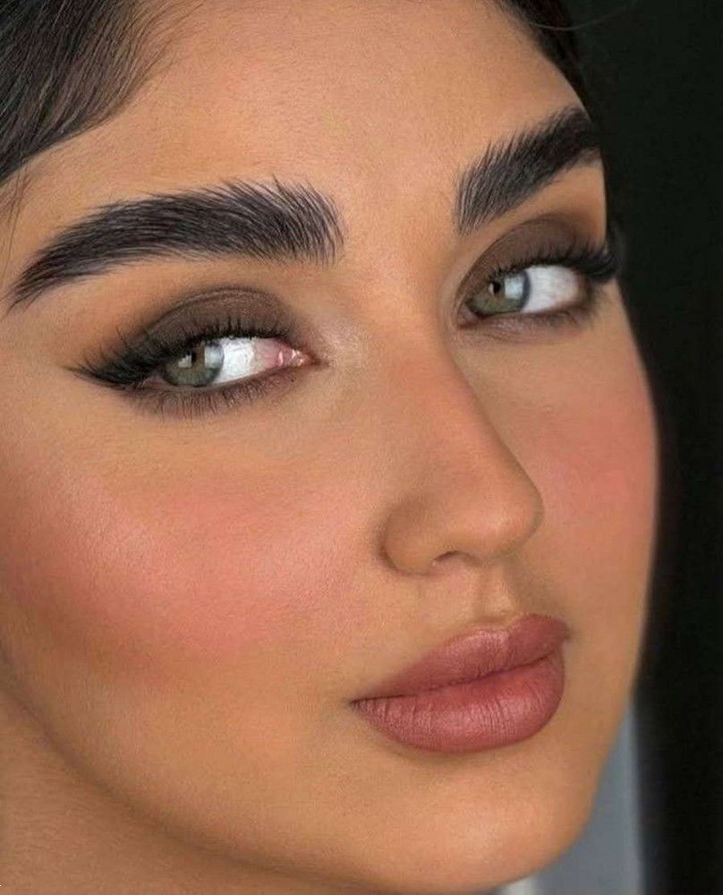لایت آرایش صورت دخترانه برای عروسی | آرایش صورت لایت دخترانه برای عروسی و تولد 1404 برای همه فرم صورت