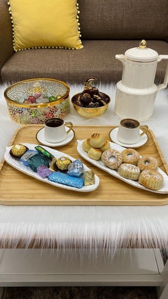 چیدمان شیرینی در دیس | ایده های شیک و جذاب چیدمان شیرینی در دیس برای پاگشای عروس