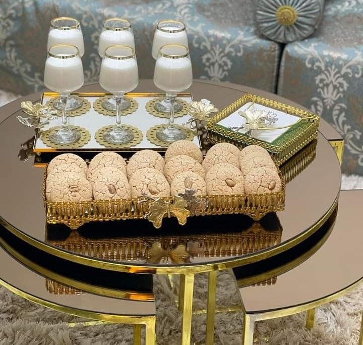 چیدمان شیرینی در دیس | ایده های شیک و جذاب چیدمان شیرینی در دیس برای پاگشای عروس