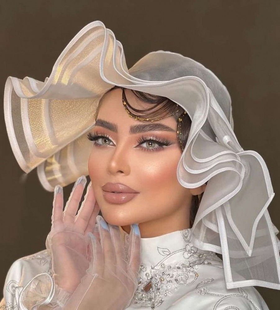 کلاه عروس برای عقد | 20 مدل کلاه عروس برای عقد و عروسی با آرایش و مدل موی مناسب با آن