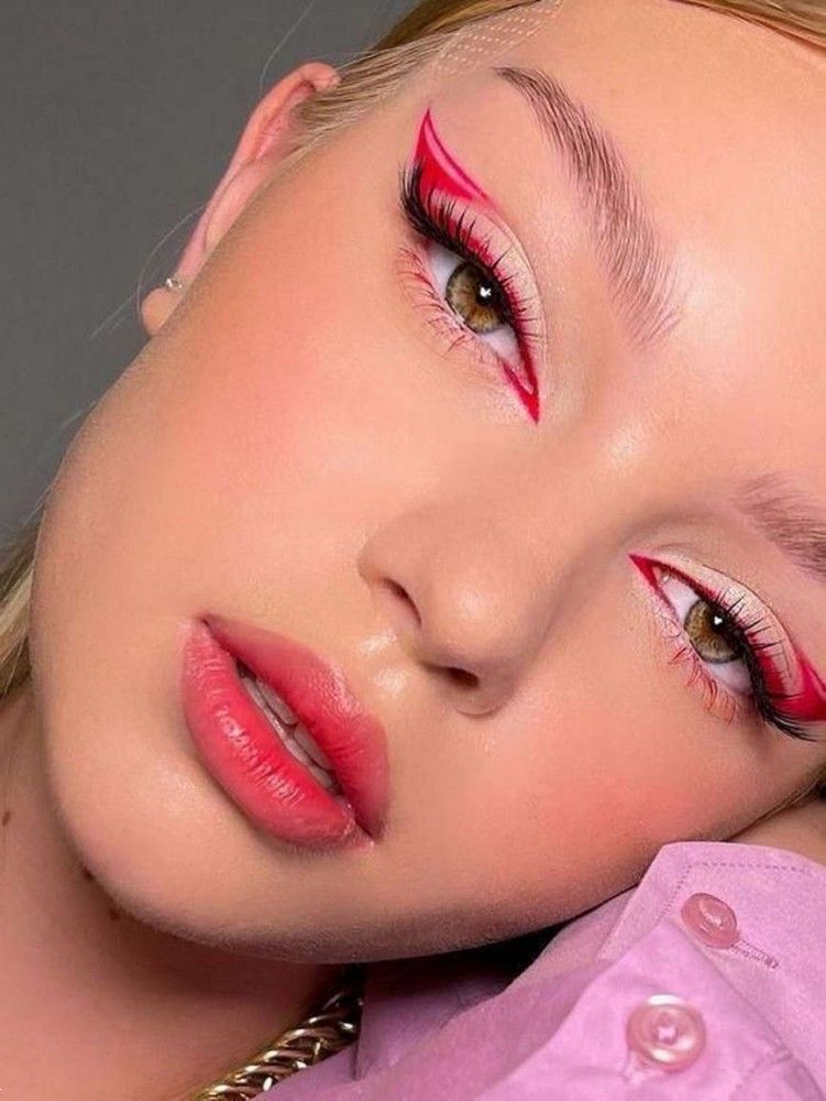 سایه چشم صورتی | سایه چشم صورتی برای عروسی و مهمونی های خودمونی 1404 بسیار آسان