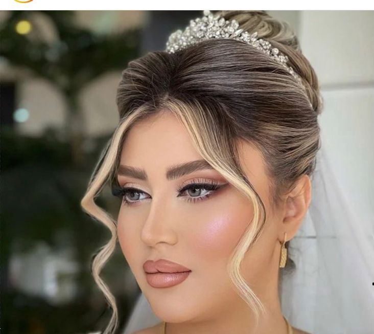 مدل مو عروس بسته | جدیدترین مدل مو عروس بسته بالا و پایین ترند ۲۰۲۵
