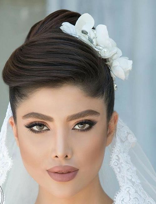 مدل مو عروس بسته | جدیدترین مدل مو عروس بسته بالا و پایین ترند ۲۰۲۵