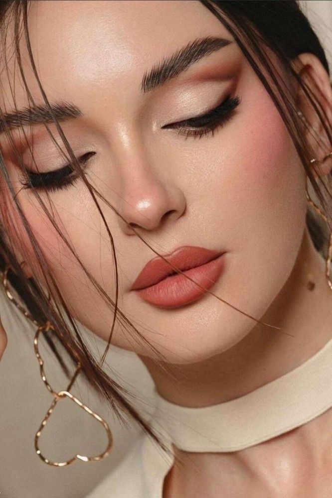 سایه چشم اسموکی ساده | 20  آرایش چشم اسموکی ملایم برای عروس و مهمانی های لاکچری