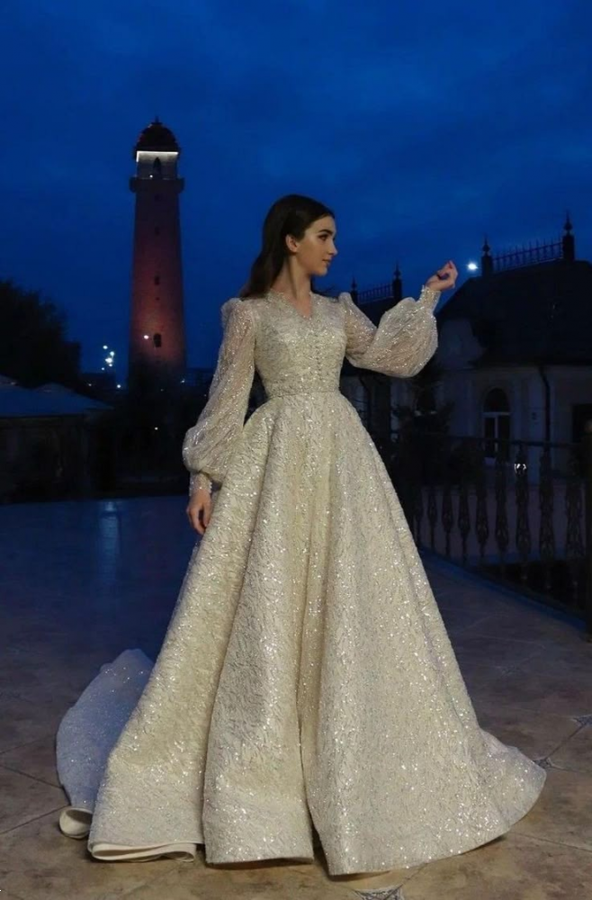لباس عروس عربی | ژورنال ۲۰۲۵ از مدل های لباس عروس عربی شیک، پر زرق‌وبرق و سلطنتی!