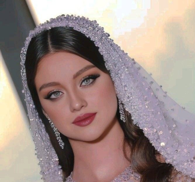 مدل مو عروس با تور عربی | شیک ترین مدل مو عروس با تور عربی لاکچری برای تبدیل شدن به ملکه!