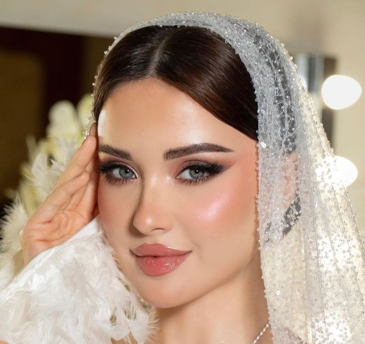 مدل میکاپ عروس ۲۰۲۵ | جذاب‌ترین مدل‌های میکاپ عروس ۲۰۲۵ که تو را به زیباترین عروس سال تبدیل می‌کند!