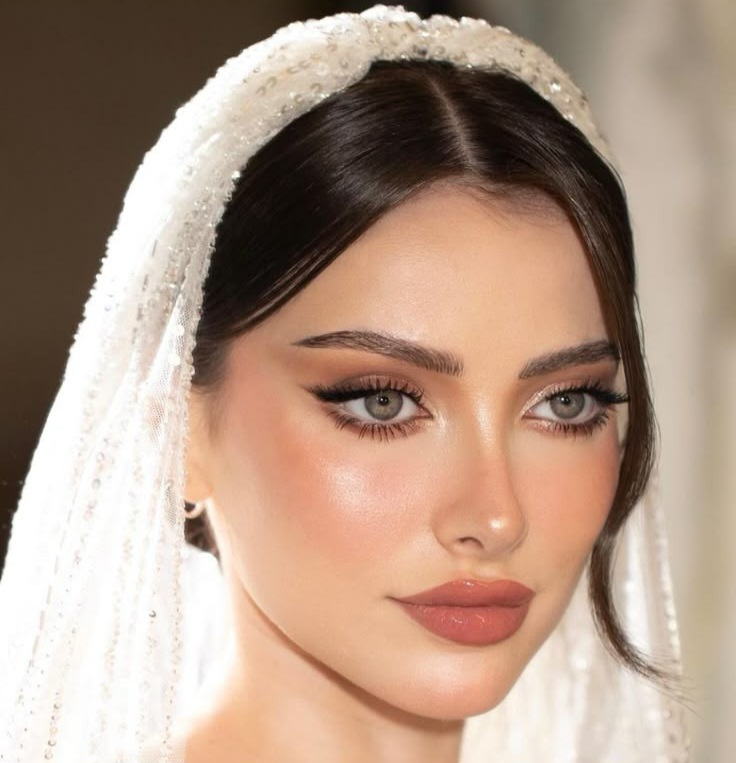 مدل میکاپ عروس ۲۰۲۵ | جذاب‌ترین مدل‌های میکاپ عروس ۲۰۲۵ که تو را به زیباترین عروس سال تبدیل می‌کند!