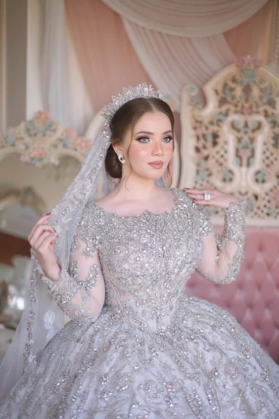 لباس عروس عربی پرکار | 30 لباس عروس مدل عربی پرکار برای عروسی های لاکچری