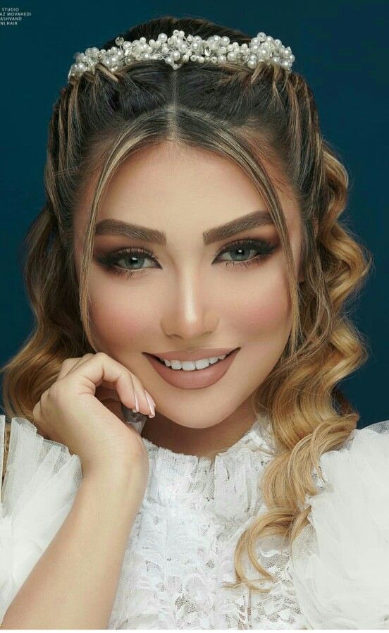 مدل مو فرق وسط عروس جدید | بهترین و زیباترین مدل مو فرق وسط عروس جدید