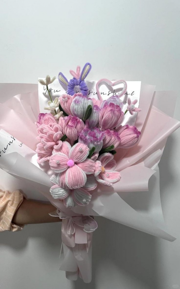 مدل دسته گل | ۳۰ مدل دسته گل لاکچری و خاص ۲۰۲۵ برای عروسی، تولد و مهمانی های شیک!