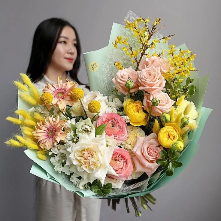 مدل دسته گل | ۳۰ مدل دسته گل لاکچری و خاص ۲۰۲۵ برای عروسی، تولد و مهمانی های شیک!