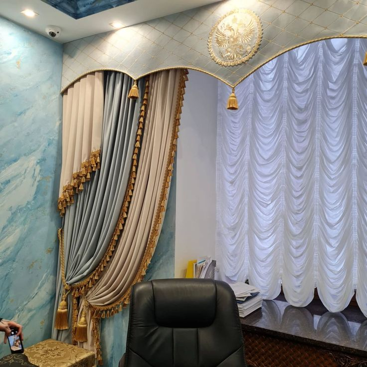 مدل والان پرده | ۳۰ مدل والان پرده جدید و خاص که دکوراسیون خانه‌ات را لاکچری می‌کند + مناسب پذیرایی و اتاق خواب!