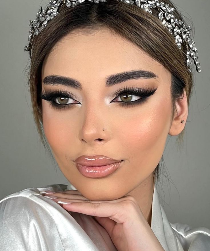 میکاپ تیره دخترانه | مدل میکاپ تیره لایت و مجلسی برای عروسی و مراسم های خیلی خاص