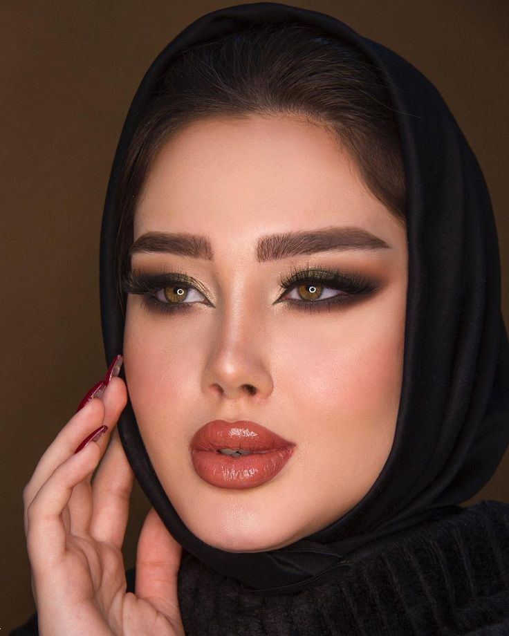 میکاپ تیره دخترانه | مدل میکاپ تیره لایت و مجلسی برای عروسی و مراسم های خیلی خاص