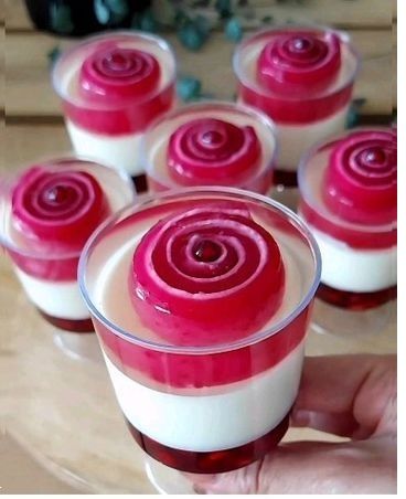 چیدمان ژله رولی در ظرف | جذاب ترین ایده های ساده و شیک چیدمان ژله رولی در ظرف مخصوص تازه عروس ها!