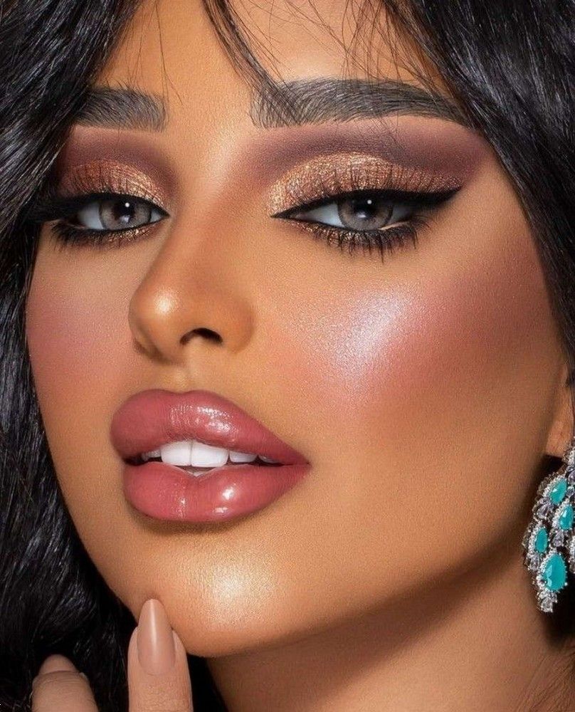 ارایش با مژه کاشت | 30 مدل ارایش با مژه کاشت و مژه مصنوعی برای عروسی و روزمره