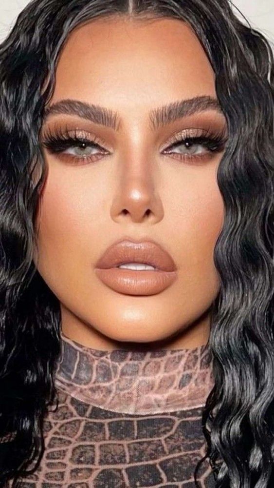 ارایش با مژه کاشت | 30 مدل ارایش با مژه کاشت و مژه مصنوعی برای عروسی و روزمره
