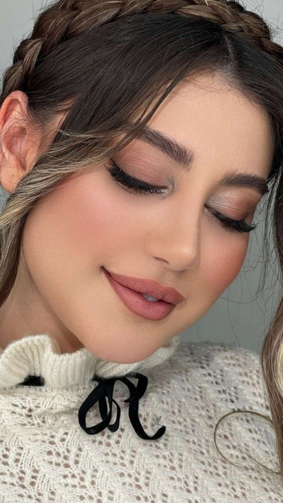 ارایش با مژه کاشت | 30 مدل ارایش با مژه کاشت و مژه مصنوعی برای عروسی و روزمره