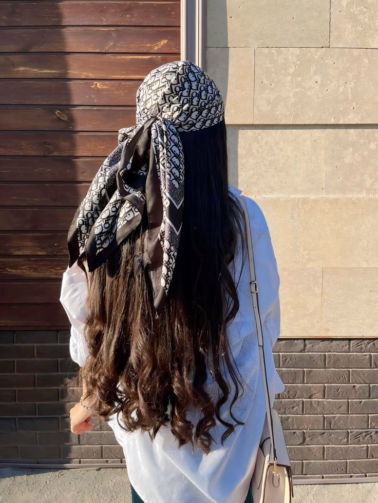 مدل زدن مینی اسکارف | 30 مدل گره و بستن مینی اسکارف پشت سر مجلسی و اسپرت
