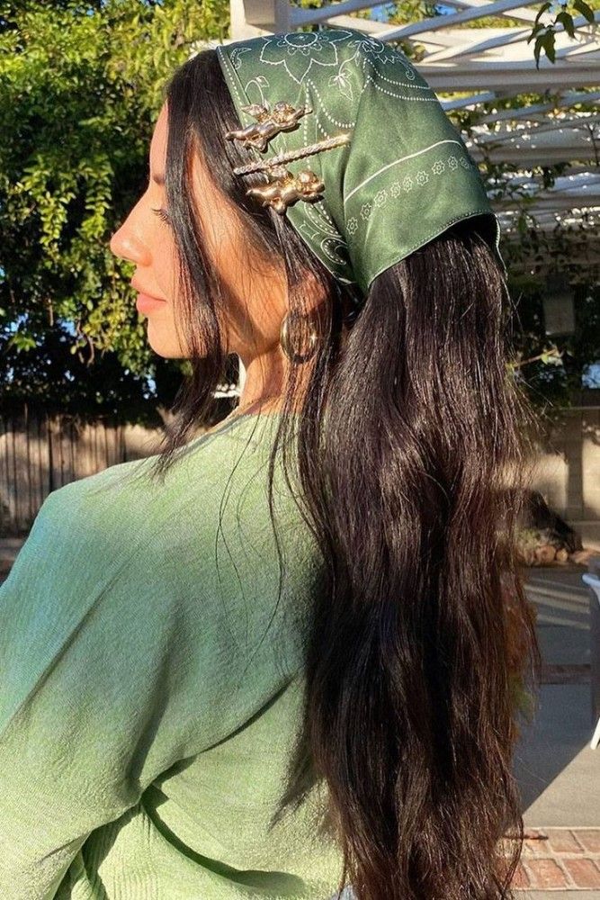 مدل زدن مینی اسکارف | 30 مدل گره و بستن مینی اسکارف پشت سر مجلسی و اسپرت