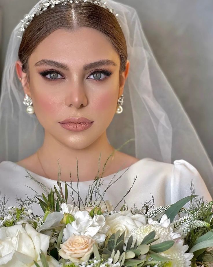 میکاپ عروس خیلی ساده |  مدل آرایش عروس خیلی ساده 1404 باکلاس و جذاب