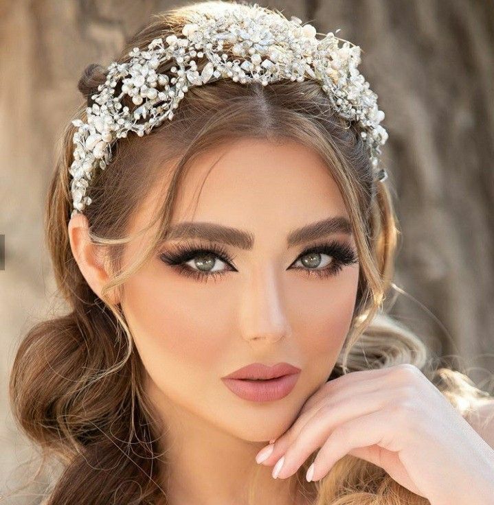 مدل مو فرق وسط برای عروس | جدیدترین مدل مو فرق وسط برای عروس که تبدیل به ملکه خواهد شد!