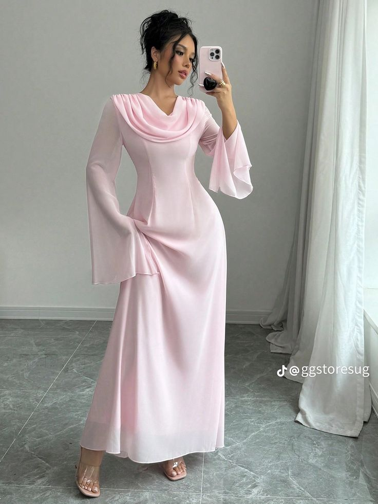 مدل یقه مجلسی | ۳۰ مدل یقه لباس مجلسی شیک و ترند ۱۴۰۴ مناسب عروسی و مهمانی لاکچری!