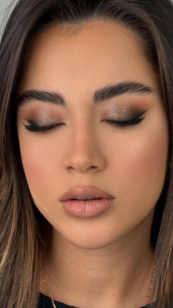 ارایش چشم ساده برای مهمانی | 20 مدل ارایش برای مهمانی ساده و شیک مخصوص همه سنین