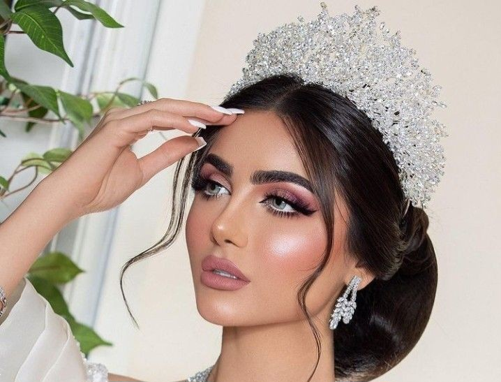 تاج عروس بزرگ پرنسسی | کالکشن ویژه ۳۰ مدل تاج عروس بزرگ پرنسسی جذاب و جدید ۲۰۲۵ برای ملکه شدن شما در شب رویایی‌تان!