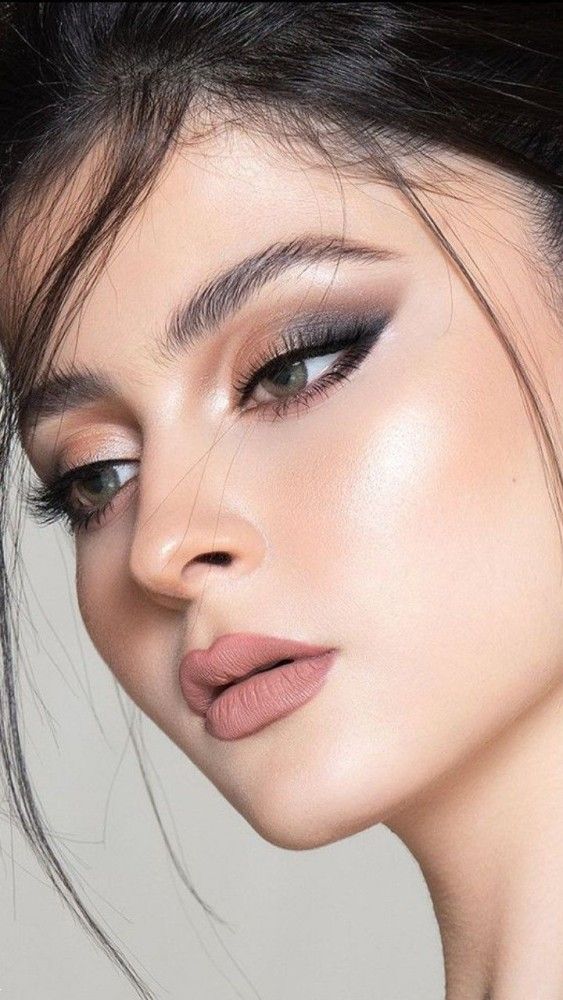 مدل ارایش دخترانه ساده و شیک برای عروسی | جذاب ترین مدل های ارایش دخترانه ساده و شیک برای عروسی