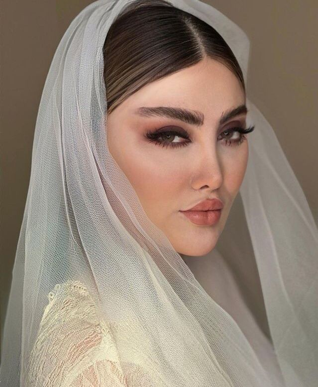 مدل آرایش عروس ساده | ۲۵ مدل آرایش عروس ساده و ملایم اما خاص و چشمگیر مخصوص سبک‌های لایت و اروپایی!