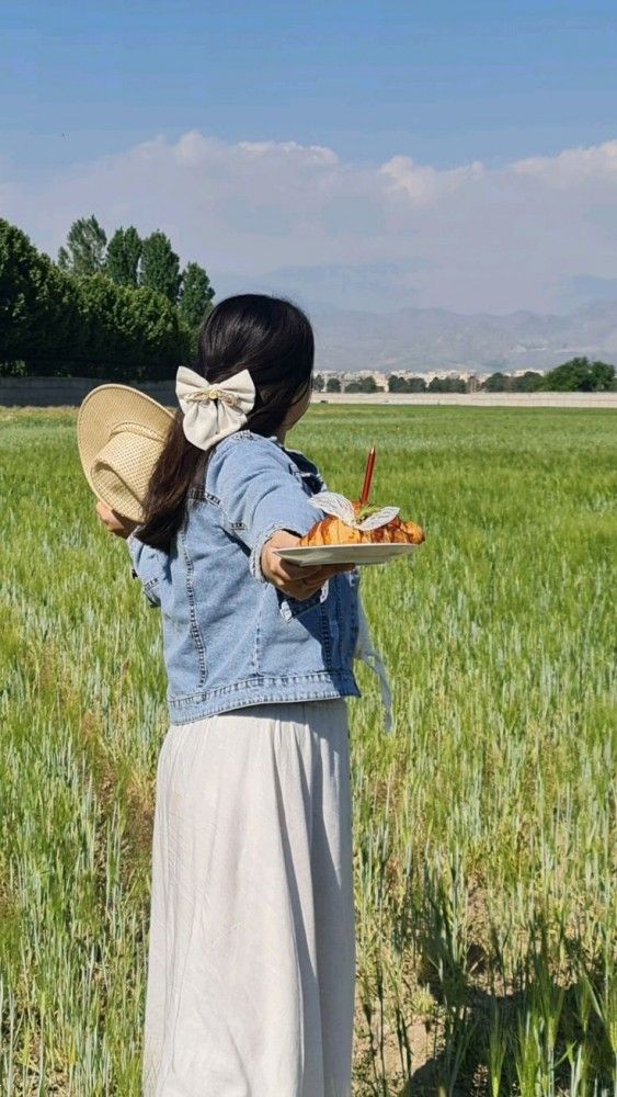 ایده عکس تولد تابستانی | 20 ایده عکس تولد تابستانی دخترانه در طبیعت و فضای باز