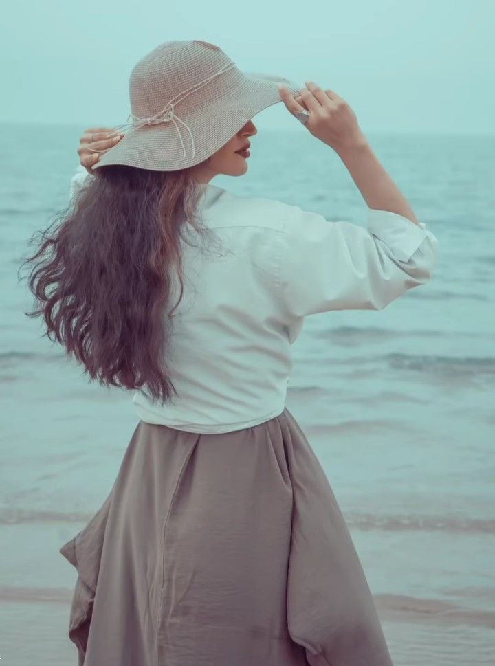 ژست عکس برای شمال | 20 ژست عکس برای شمال در جنگل و دریا با ایده های آسان و زیبا