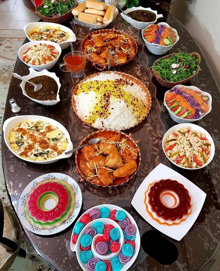 تزیین سفره | بهترین و جذاب ترین ایده های تزیین سفره غذا، یلدا و هفت سین مخصوص عروس های خوش سلیقه!