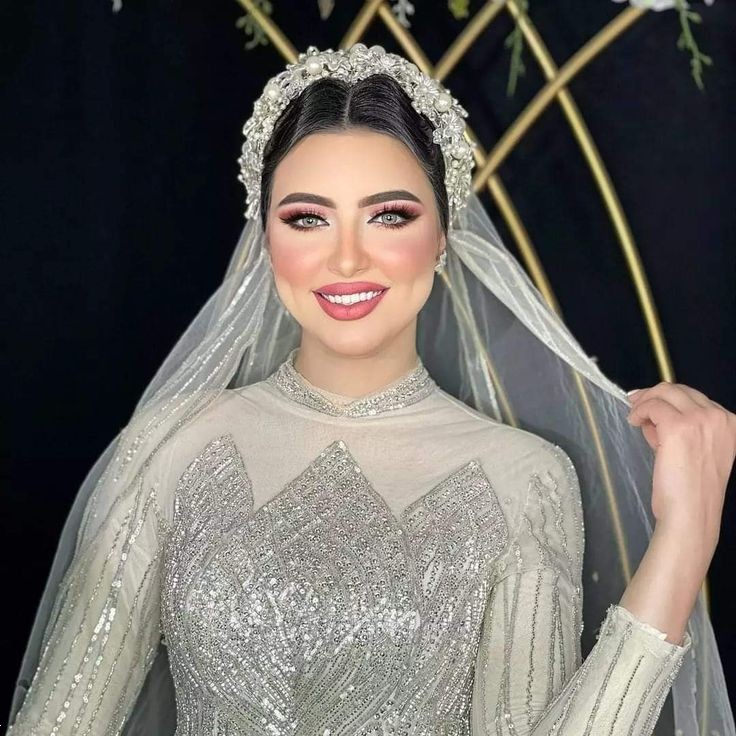 تور عروس مدل عربی ۲۰۲۵ | مجموعه بی‌نظیر شاهانه ترین مدل های تور عروس عربی با طرح‌های خاص و چشم‌نواز مخصوص عروس‌های لوکس‌پسند و باکلاس!