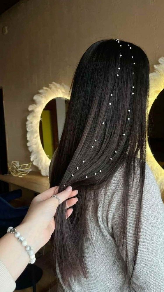 مدل موی دخترانه با مروارید | 25 مدل موی ساده دخترانه با مروارید در سبک بافت و شینیون