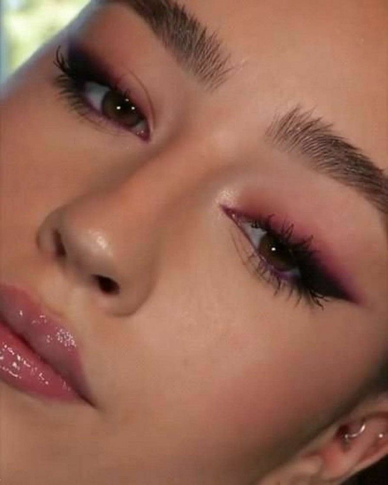 میکاپ چشم صورتی مشکی | 25 ایده برای سایه چشم صورتی و مشکی برای عروسی و روزمره